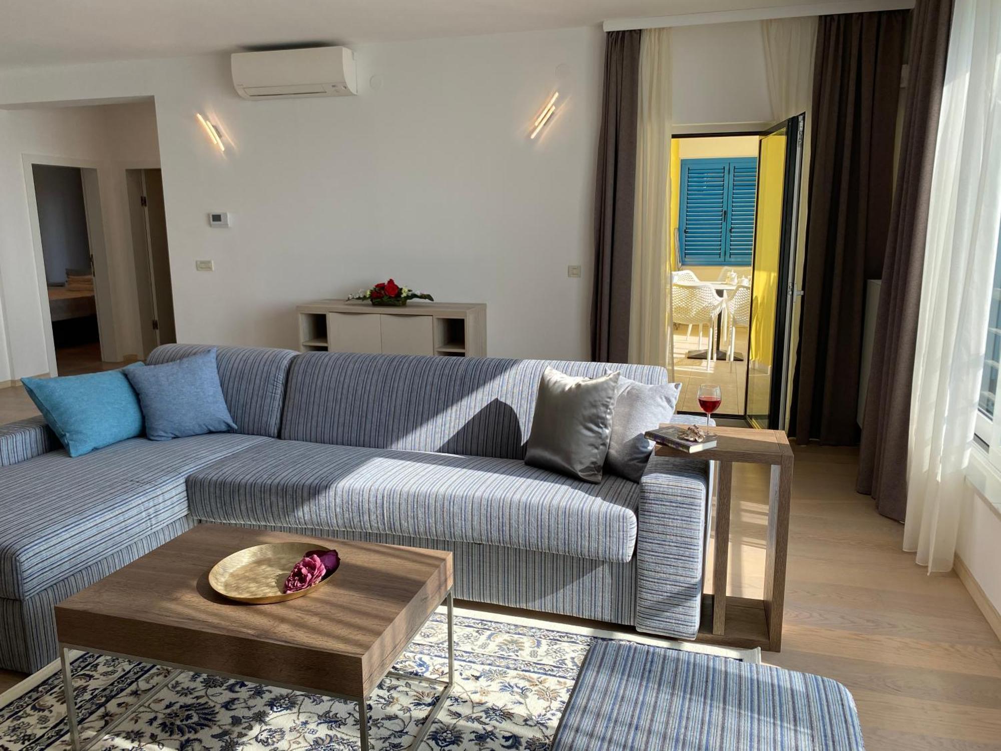 Ferienwohnung RIA Lungomare Rijeka Zimmer foto